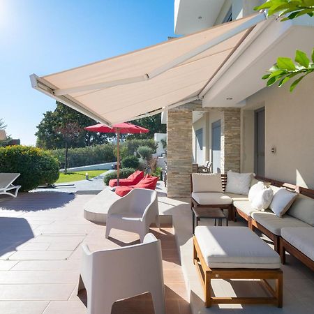 Terpsis Pool Villa Azgúru Kültér fotó